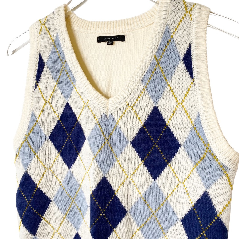 Love Tree Preppy Academia Argyle VNeck Plaid Checkered Knit Blue Cream Sweater L - Picture 4 of 8
